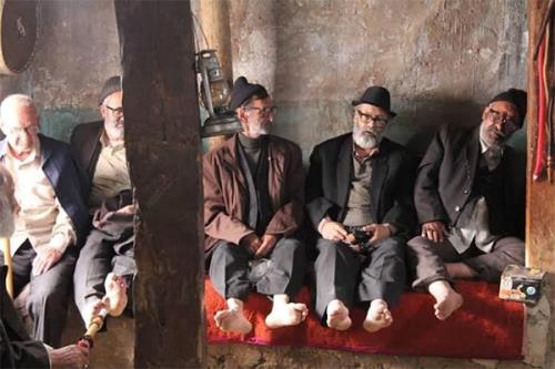 اکران آنلاین پیرمردها نمی میرند توسط هنروتجربه