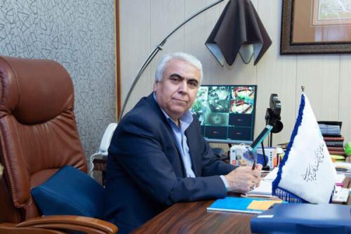 مسئولان فرهنگی با سینماگران همراه شوند