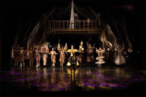 10 اجرای پایانی تئاتر تمام موزیکال دیو و دلبر