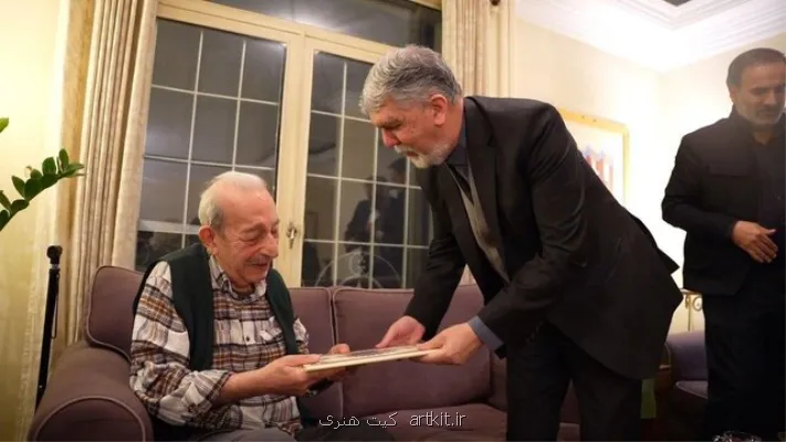 دیدار وزیر ارشاد با حسن ریاحی به علاوه فیلم