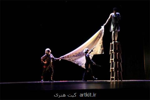 ابراهیم پشت كوهی نمایش كمدی الهی رادر باكو به صحنه برد