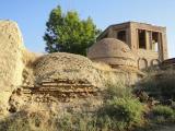 مرمت قلعه ای متعلق به برادر حاكم